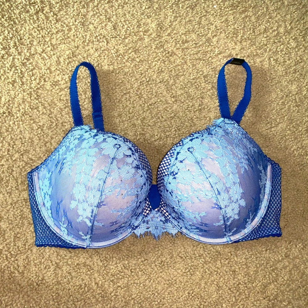 Victoria Secrets - Dream Angel Push-Up Bra 38D